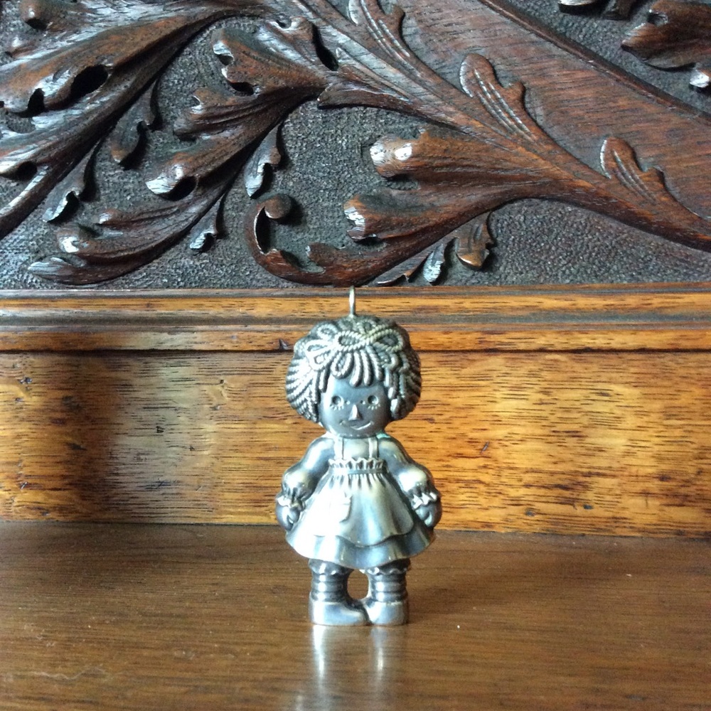 Vintage: Raggedy Ann Sterling Silver Pendant - Picture 11 of 11